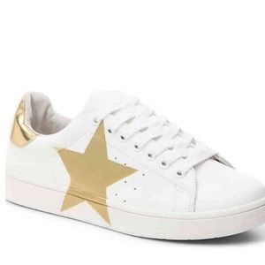Steve Madden sneakers